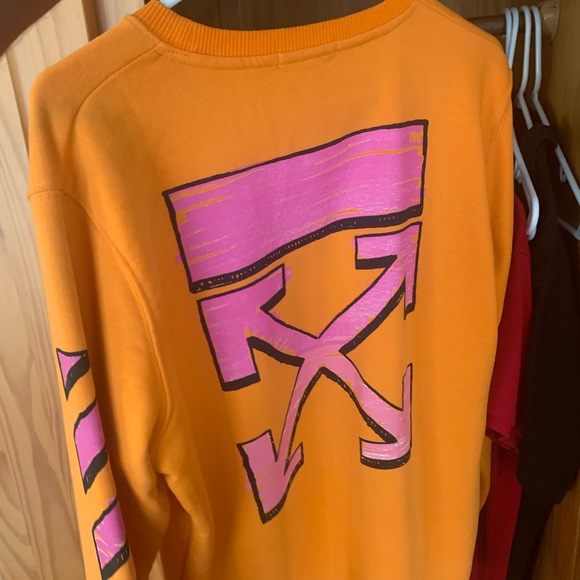 1 of 1 off white sweater/shirt - Picture 2 of 3